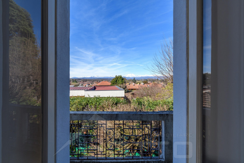 Immagine 27 di Villa in vendita  in Via Camillo Benso Conte di Cavour 40 a Castelletto Sopra Ticino