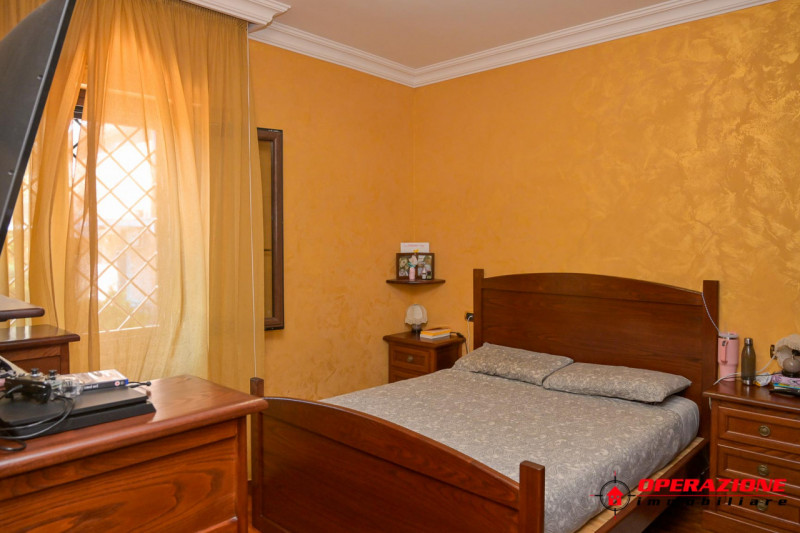 Immagine 23 di Villa in vendita  in via alfonso gallo a Roma