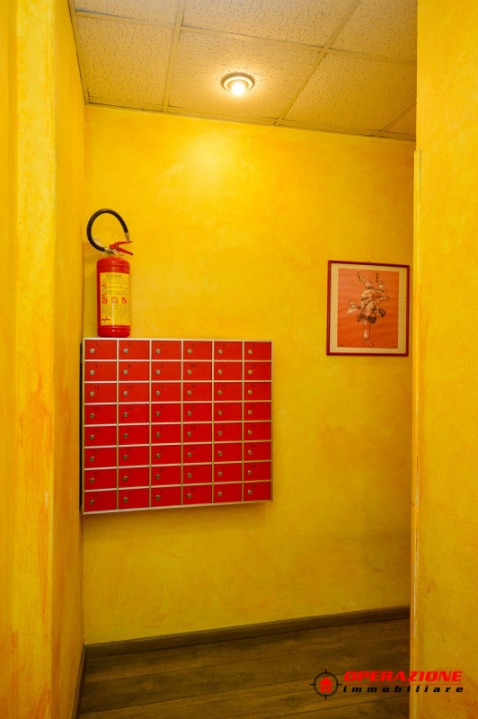 Immagine 16 di Attività commerciale in vendita  in via tommaso zigliara a Roma