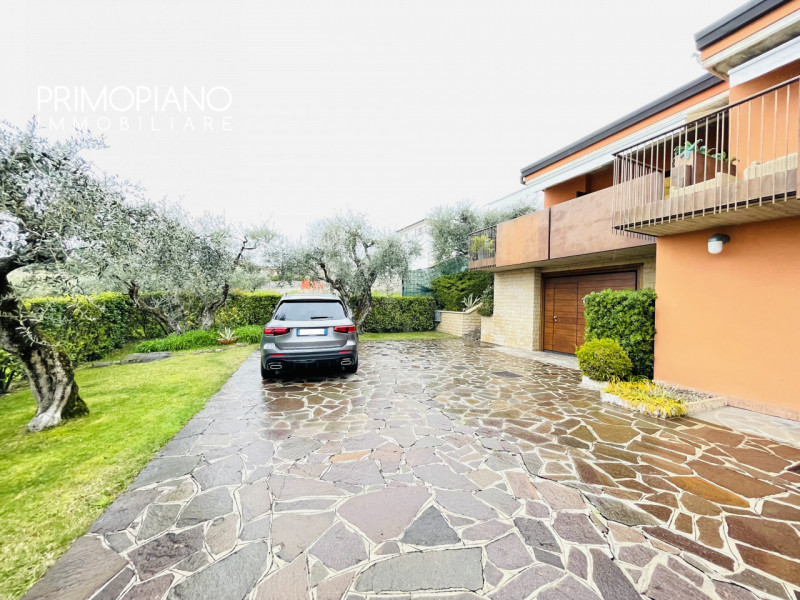 Immagine 46 di Villetta a schiera in vendita  in Via Fossà a Cavaion Veronese