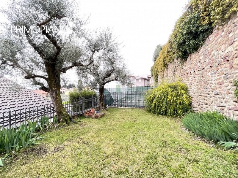 Immagine 47 di Villetta a schiera in vendita  in Via Fossà a Cavaion Veronese