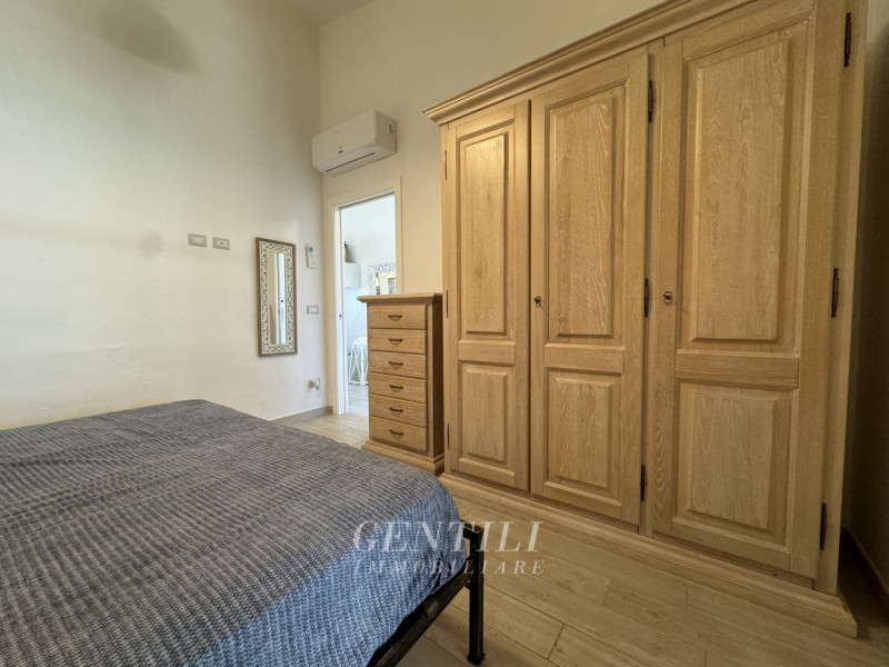 Immagine 13 di Villetta a schiera in vendita  a Arzachena