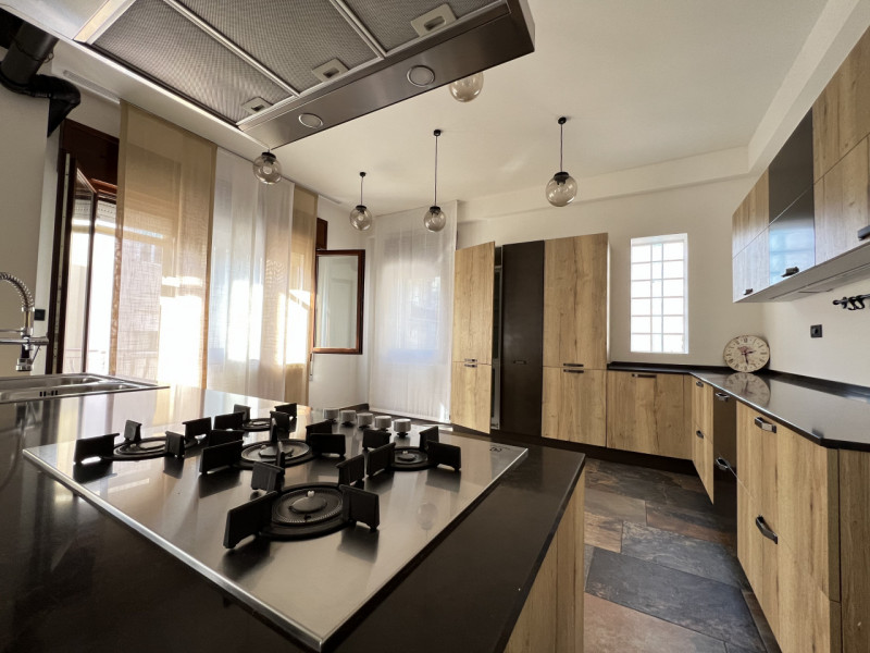 Immagine 4 di Appartamento in vendita  in Piazzale Italia a Chioggia