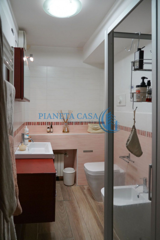 Immagine 11 di Appartamento in vendita  in via Mac Mahon 45 a Milano