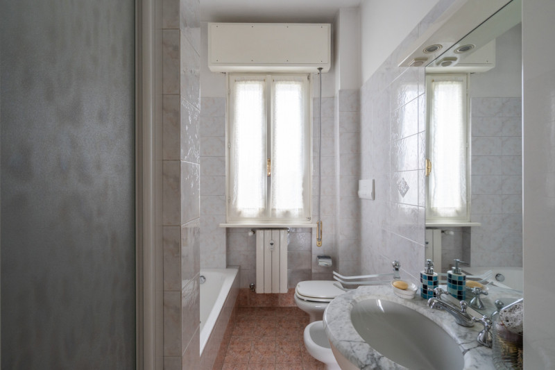 Immagine 7 di Appartamento in vendita  in Via Del Brasile 5 a Brescia