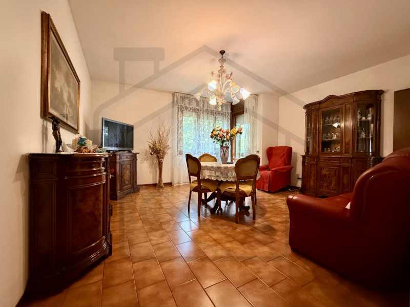 Immagine 3 di Appartamento in vendita  in Via Marcello Benedetto a Abano Terme