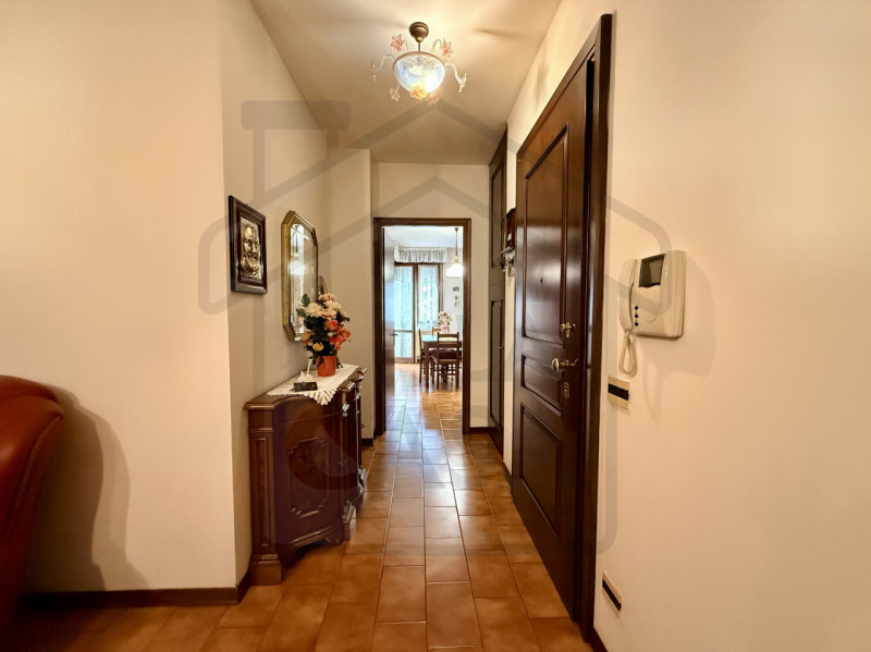 Immagine 6 di Appartamento in vendita  in Via Marcello Benedetto a Abano Terme