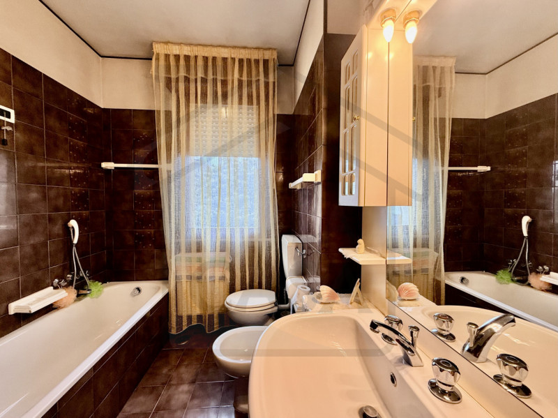 Immagine 16 di Appartamento in vendita  in Via Marcello Benedetto a Abano Terme