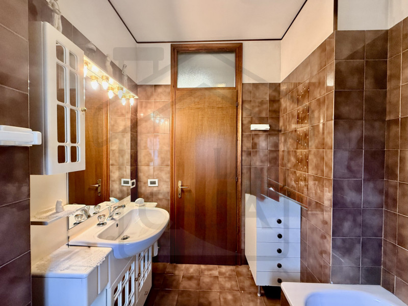 Immagine 17 di Appartamento in vendita  in Via Marcello Benedetto a Abano Terme