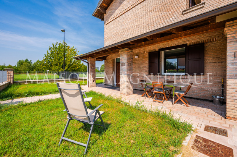 Immagine 63 di Villa in vendita  in via Ilaria alpi a Bentivoglio