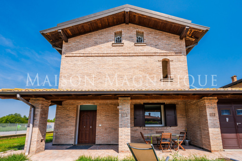 Immagine 64 di Villa in vendita  in via Ilaria alpi a Bentivoglio