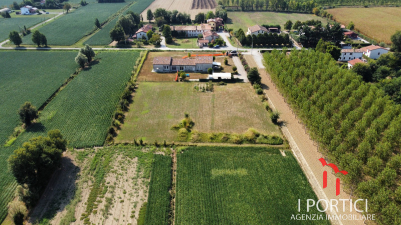 Immagine 1 di Terreno in vendita  in Via Tiepolo a Scorzè