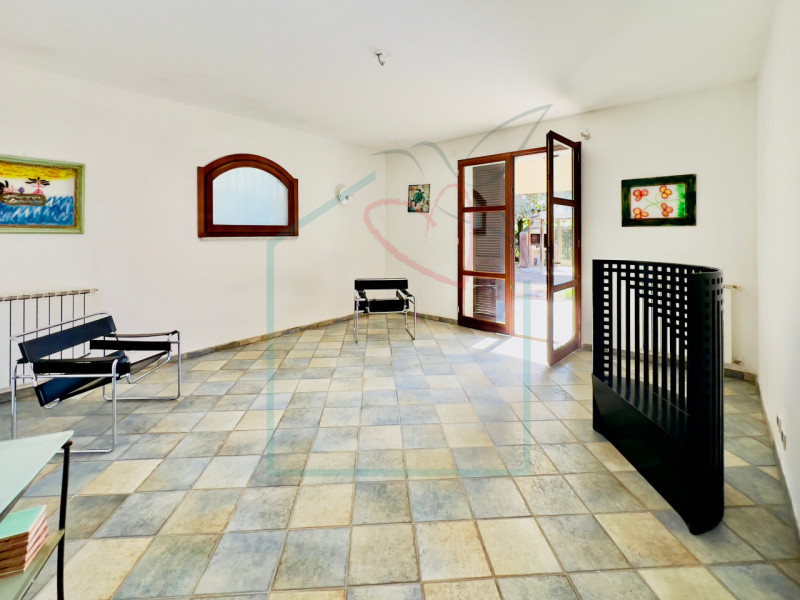 Immagine 4 di Villetta a schiera in vendita  in via mulino del piano a Castelnuovo Magra