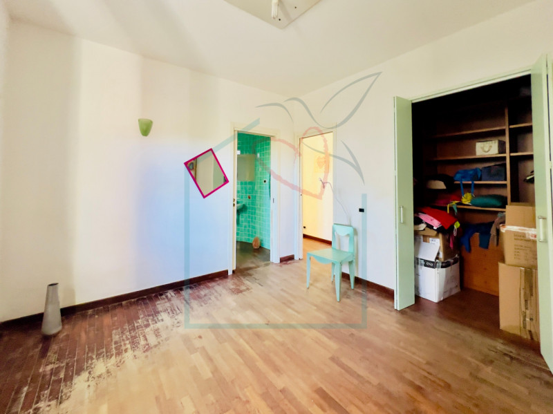 Immagine 10 di Villetta a schiera in vendita  in via mulino del piano a Castelnuovo Magra