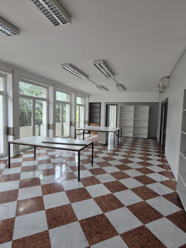 Immagine 13 di Ufficio in affitto  in Piazza Vittoria a Bolzano