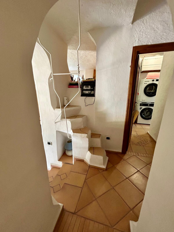 Immagine 12 di Villa in vendita  in via del timone a Arzachena