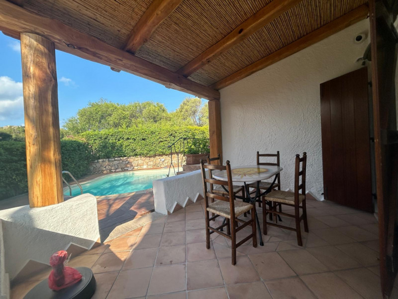 Immagine 21 di Villa in vendita  in via del timone a Arzachena