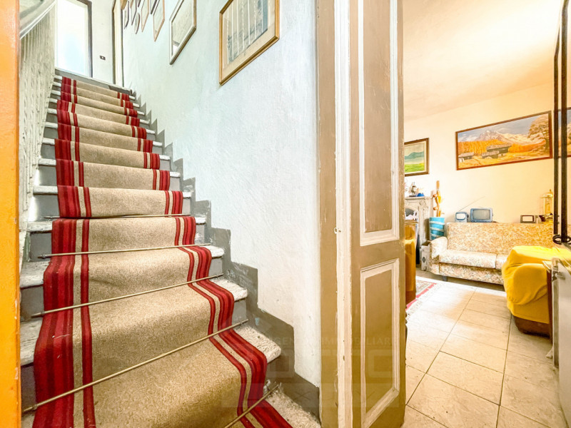 Immagine 8 di Villa in vendita  in Via due riviere, 70 a Baveno