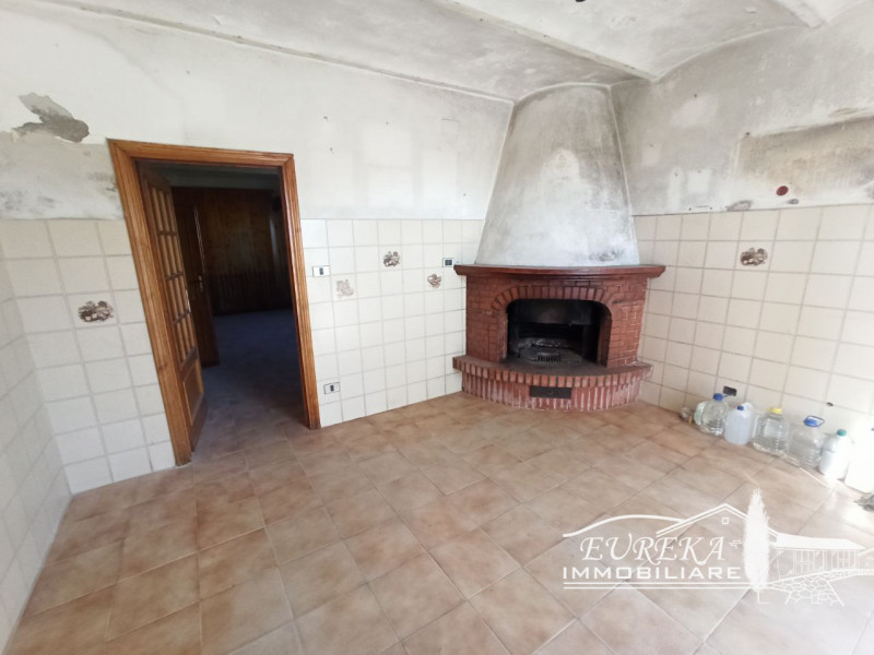 Immagine 41 di Casa indipendente in vendita  in via roma 152 a Castiglione Del Lago