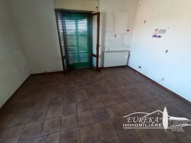 Immagine 48 di Casa indipendente in vendita  in via roma 152 a Castiglione Del Lago