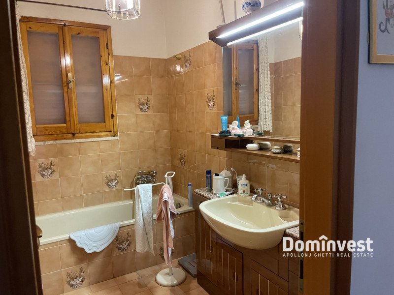 Immagine 7 di Appartamento in vendita  in via  vittorio alfieri a Orbetello