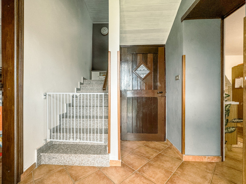 Immagine 10 di Villetta a schiera in vendita  in via frera 2 a Bolzano Novarese