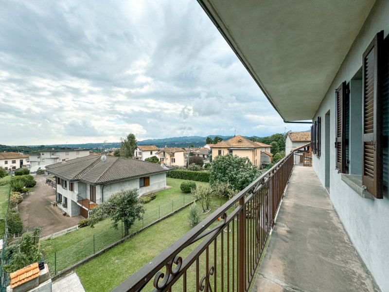 Immagine 17 di Villetta a schiera in vendita  in via frera 2 a Bolzano Novarese