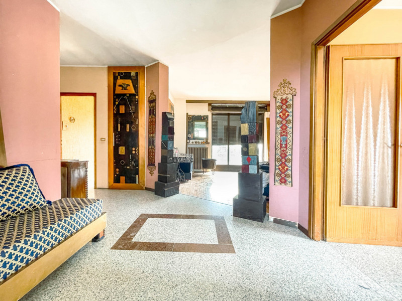 Immagine 7 di Casa indipendente in vendita  in VIA CASALE 17 a Bolzano Novarese