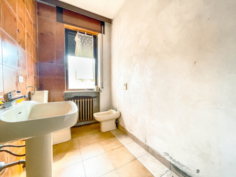 Immagine 21 di Casa indipendente in vendita  in VIA CASALE 17 a Bolzano Novarese