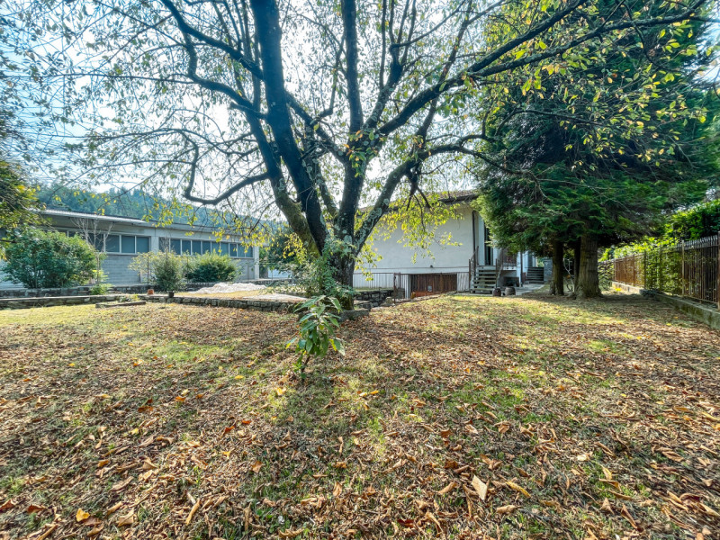 Immagine 25 di Casa indipendente in vendita  in VIA CASALE 17 a Bolzano Novarese