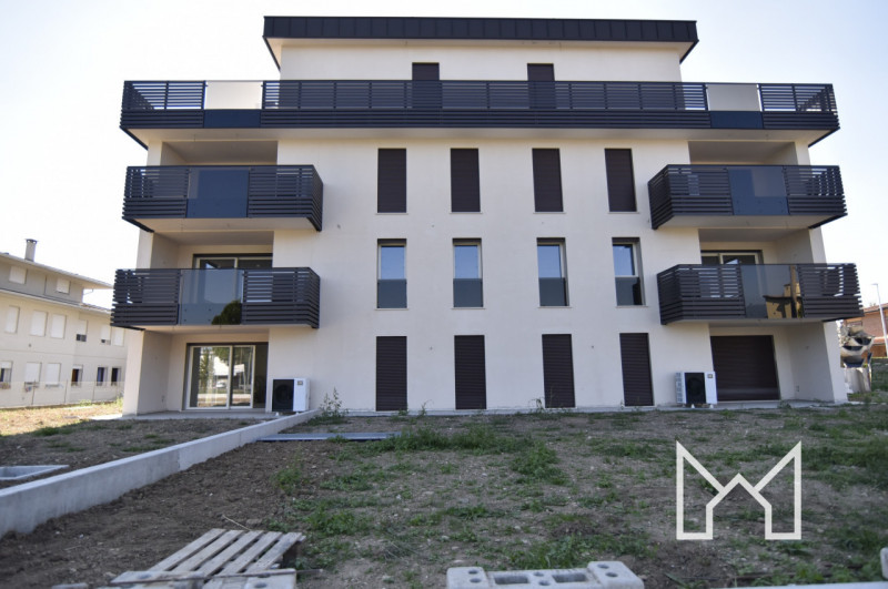 Immagine 3 di Appartamento in vendita  a Romano D'ezzelino