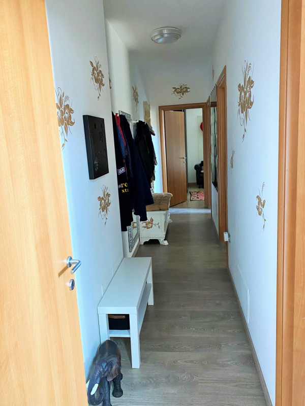 Immagine 13 di Palazzo in vendita  in via Castellana a Resana