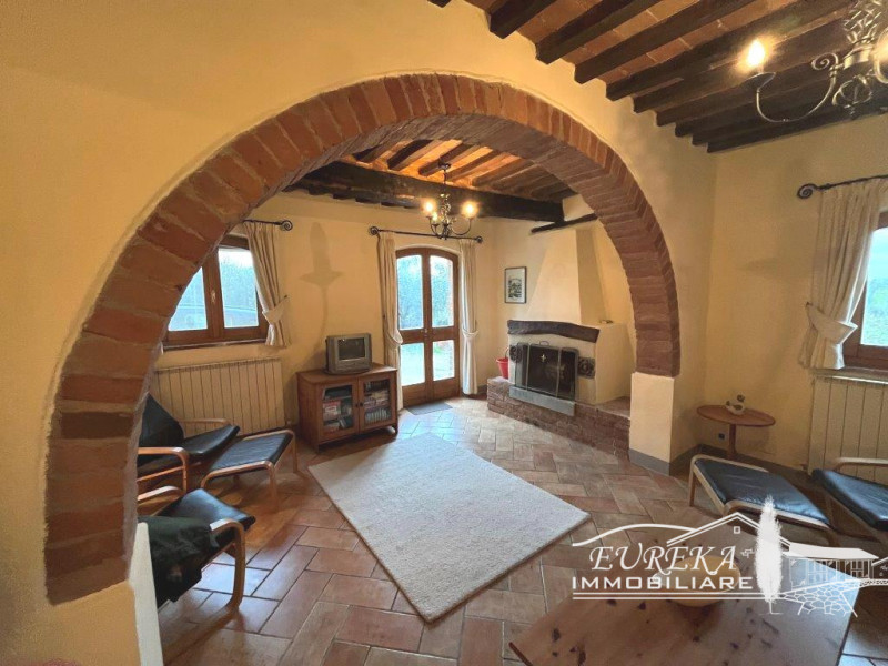 Immagine 5 di Villetta a schiera in vendita  in GIOIELLA a Castiglione Del Lago