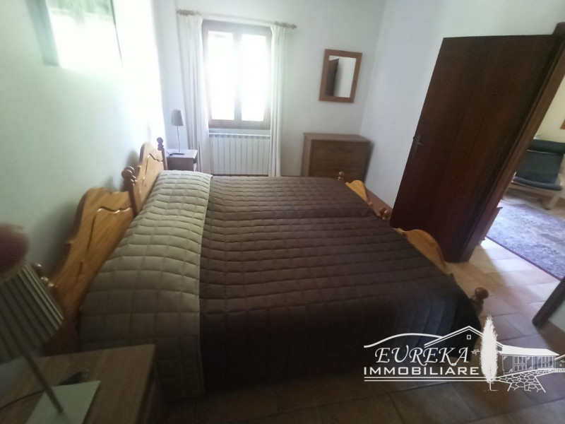 Immagine 32 di Villetta a schiera in vendita  in GIOIELLA a Castiglione Del Lago