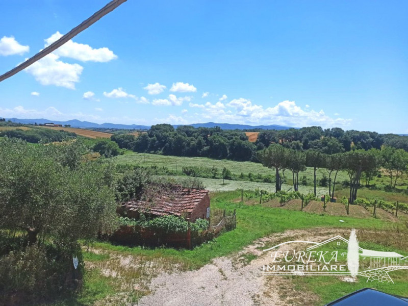 Immagine 37 di Villetta a schiera in vendita  in GIOIELLA a Castiglione Del Lago