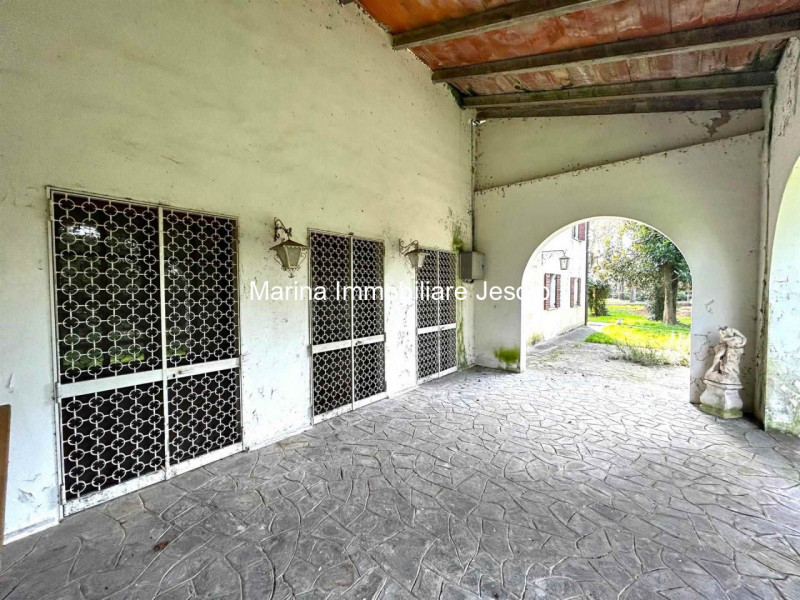 Immagine 5 di Villa in vendita  a Jesolo