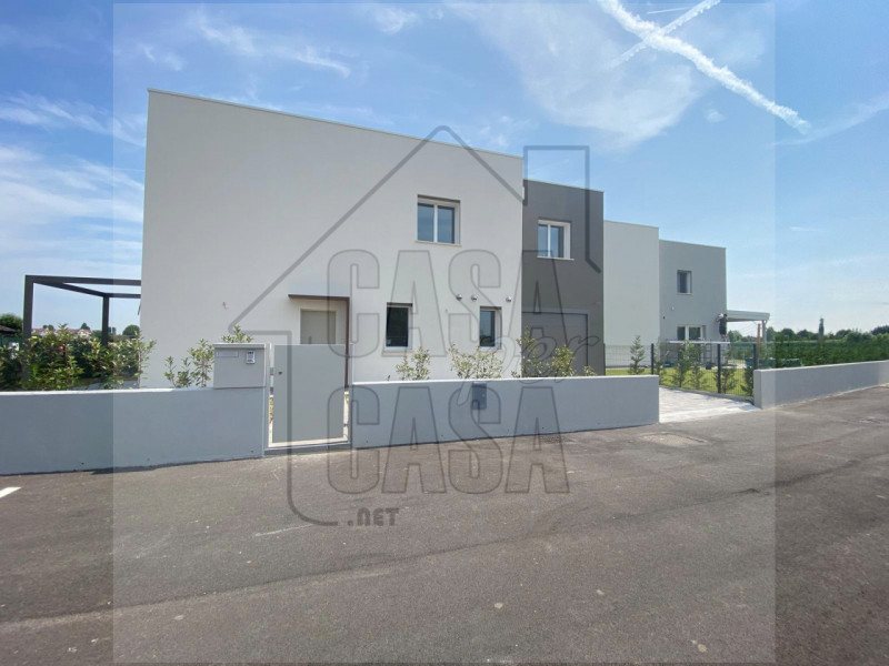 Immagine 7 di Casa trifamiliare in vendita  in Don Milani a Padova