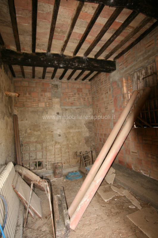 Immagine 15 di Rustico / casale in vendita  a Torrita Di Siena