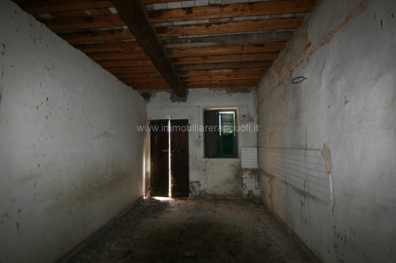 Immagine 25 di Rustico / casale in vendita  a Torrita Di Siena