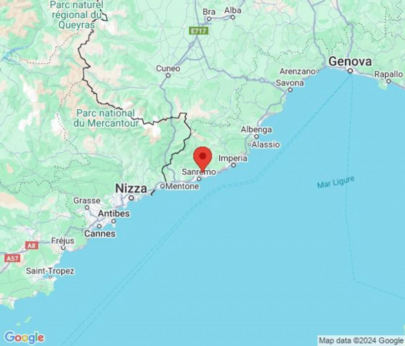 Immagine 5 di Terreno in vendita  in Via Grossi Bianchi, N. snc a San Remo