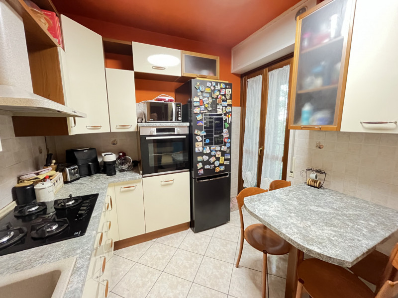 Immagine 8 di Appartamento in vendita  in Via Vittorio Emanuele II a Buccinasco