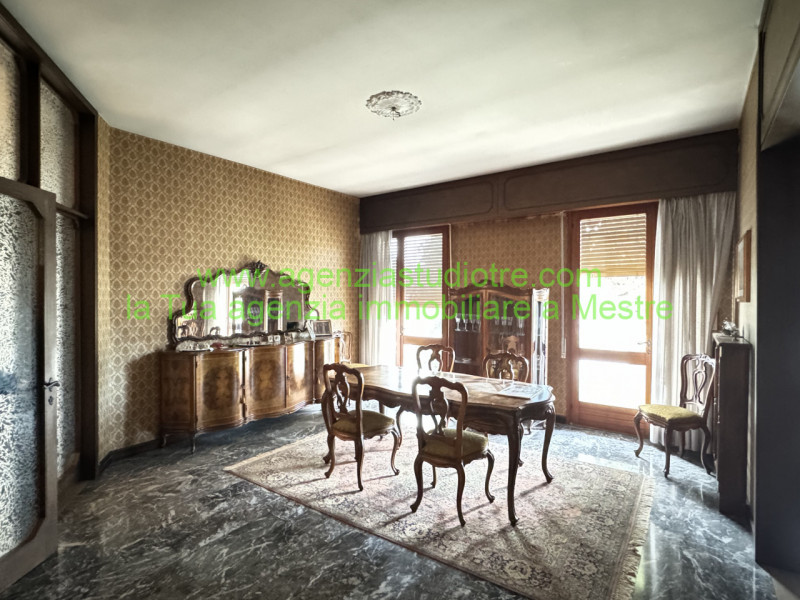 Immagine 8 di Casa indipendente in vendita  in Viale Kennedy, a Scorzè