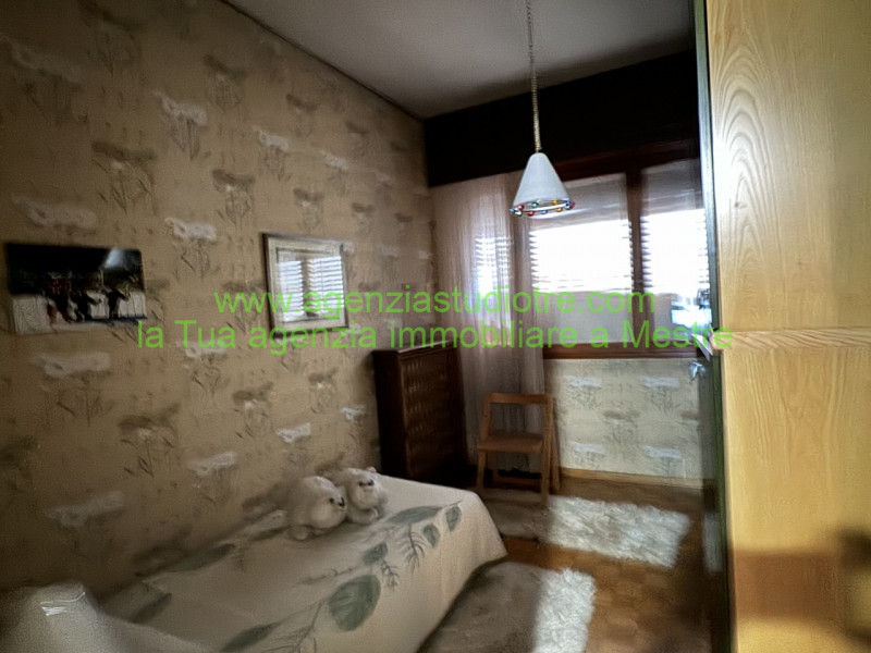 Immagine 12 di Casa indipendente in vendita  in Viale Kennedy, a Scorzè