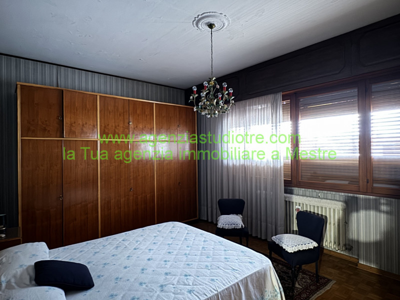 Immagine 14 di Casa indipendente in vendita  in Viale Kennedy, a Scorzè