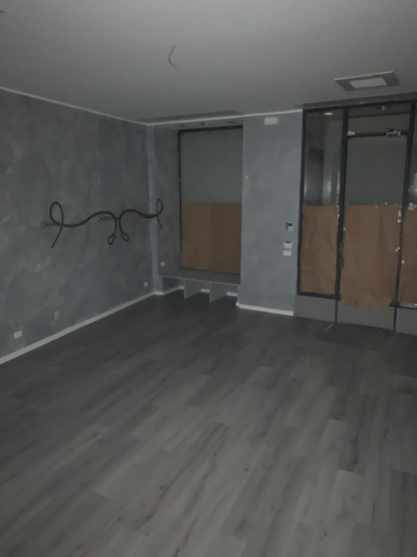 Immagine 5 di Negozio in affitto  in Via Ambrogio Volpi 8 a Casale Monferrato