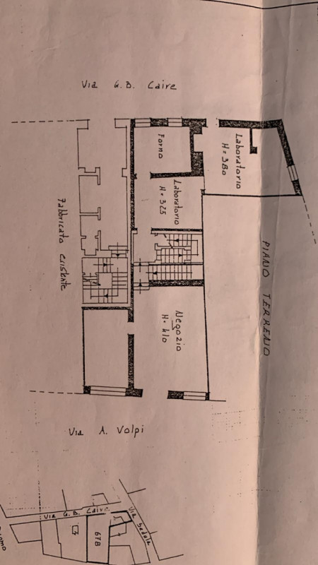 Immagine 10 di Negozio in affitto  in Via Ambrogio Volpi 8 a Casale Monferrato