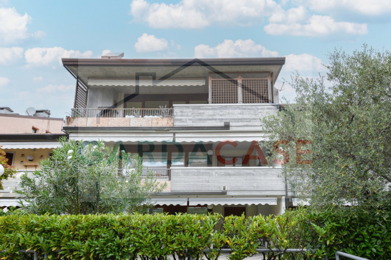 Immagine 22 di Appartamento in vendita  in Green Residence a Desenzano Del Garda