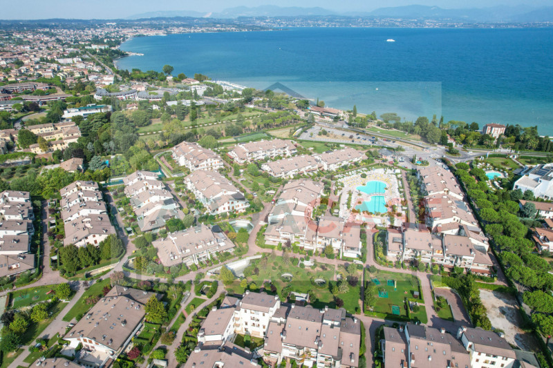 Immagine 23 di Appartamento in vendita  in Green Residence a Desenzano Del Garda
