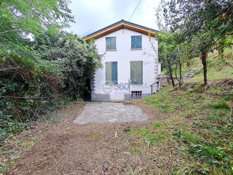 Immagine 6 di Villa in vendita  in Via XXV Aprile a Provaglio D'iseo