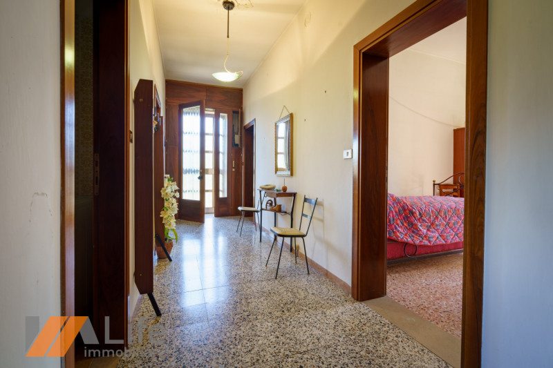 Immagine 22 di Casa bifamiliare in vendita  in Strada della Pergoletta a Vicenza